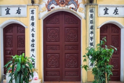 Doors of Vietnam-5.jpg